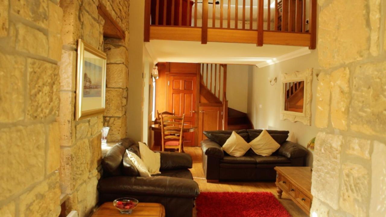 Smiddy Lodge Balloch Kültér fotó